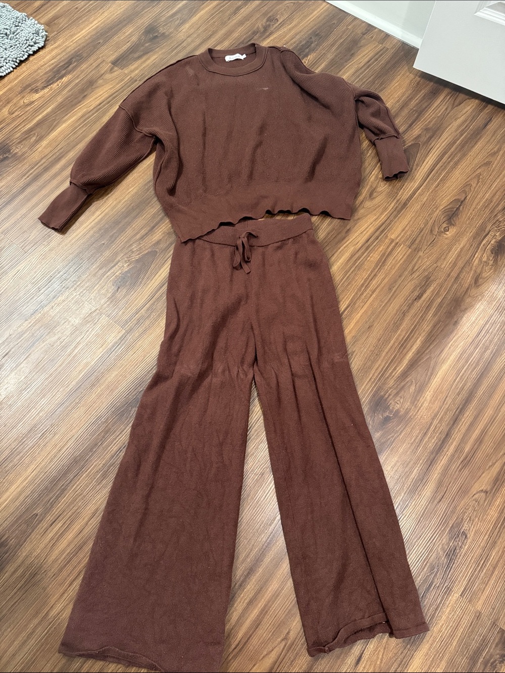 Women's Knit Crop Sweater & Wide-Leg Lounge Set - Brown